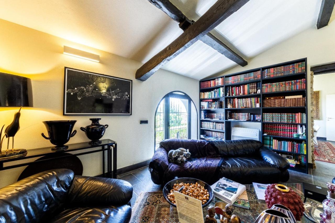 Borgo Antico XIX Sec. Bed & Breakfast Gesturi Exterior foto