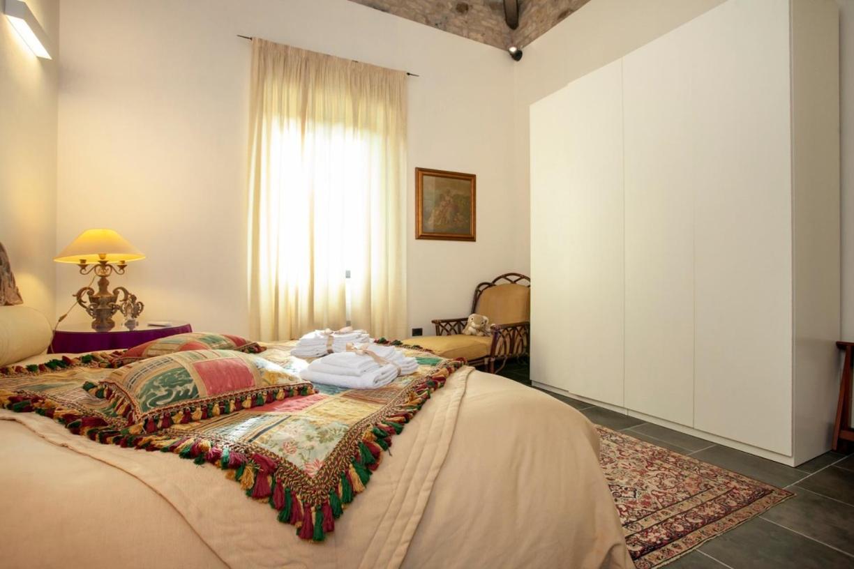 Borgo Antico XIX Sec. Bed & Breakfast Gesturi Exterior foto