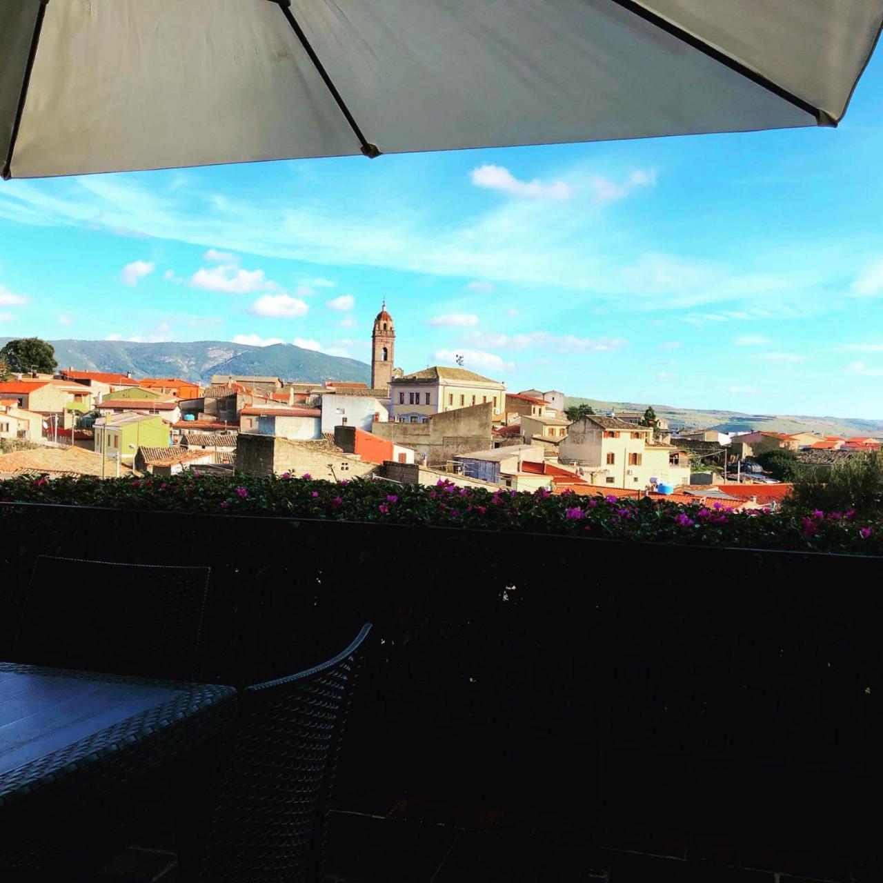 Borgo Antico XIX Sec. Bed & Breakfast Gesturi Exterior foto