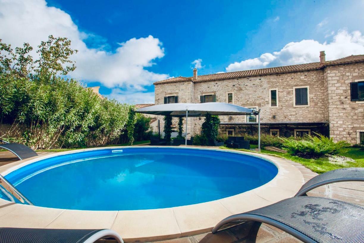 Borgo Antico XIX Sec. Bed & Breakfast Gesturi Exterior foto